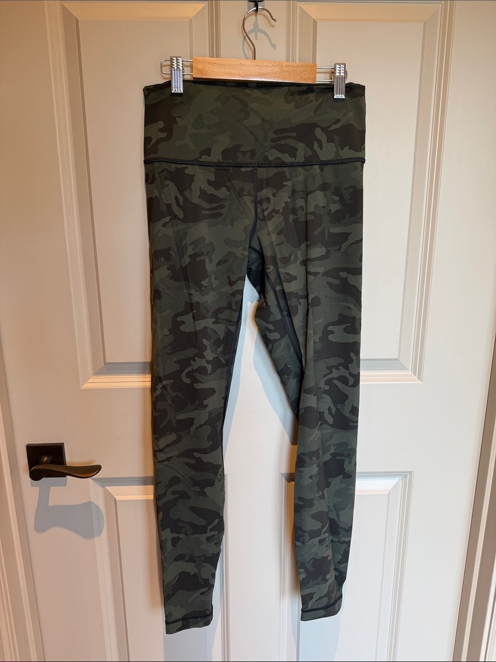 lululemon am Camo Leggings in Olive Green